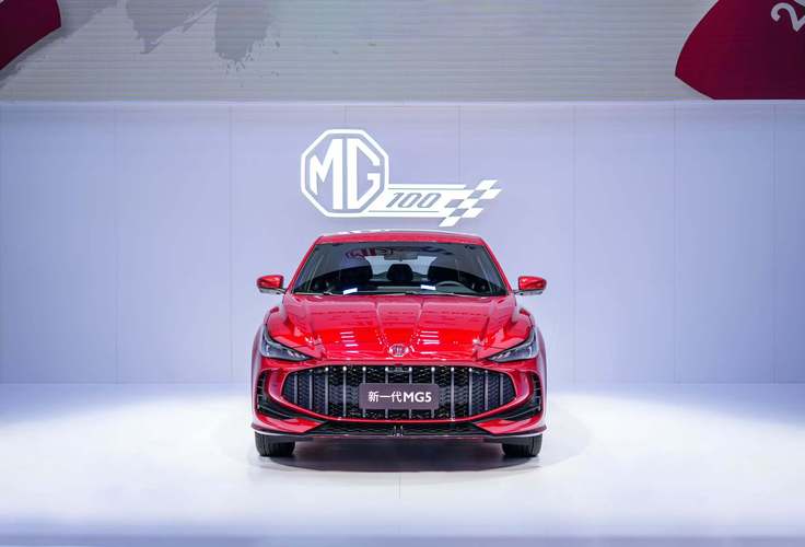 名爵MG5年轻一代的潮流之选，名爵汽车全球市场的竞争与突破