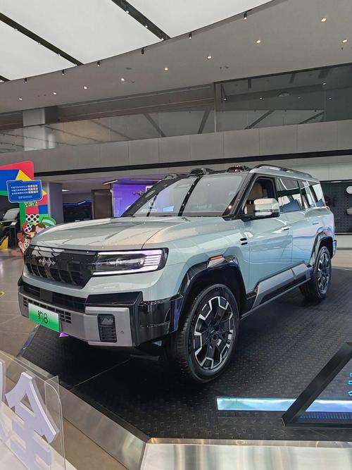 广州152比亚迪方程豹硬派越野的爆款，英菲尼迪35周年与你共成长